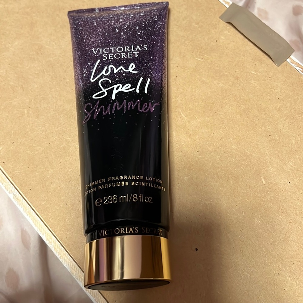 brand new never been used lotion victoria’s secret love spell